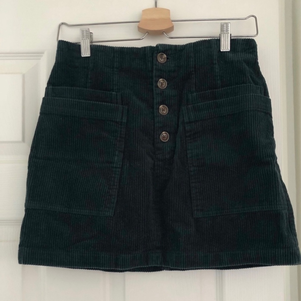 Forever 21 Corduroy Skirt Size Medium